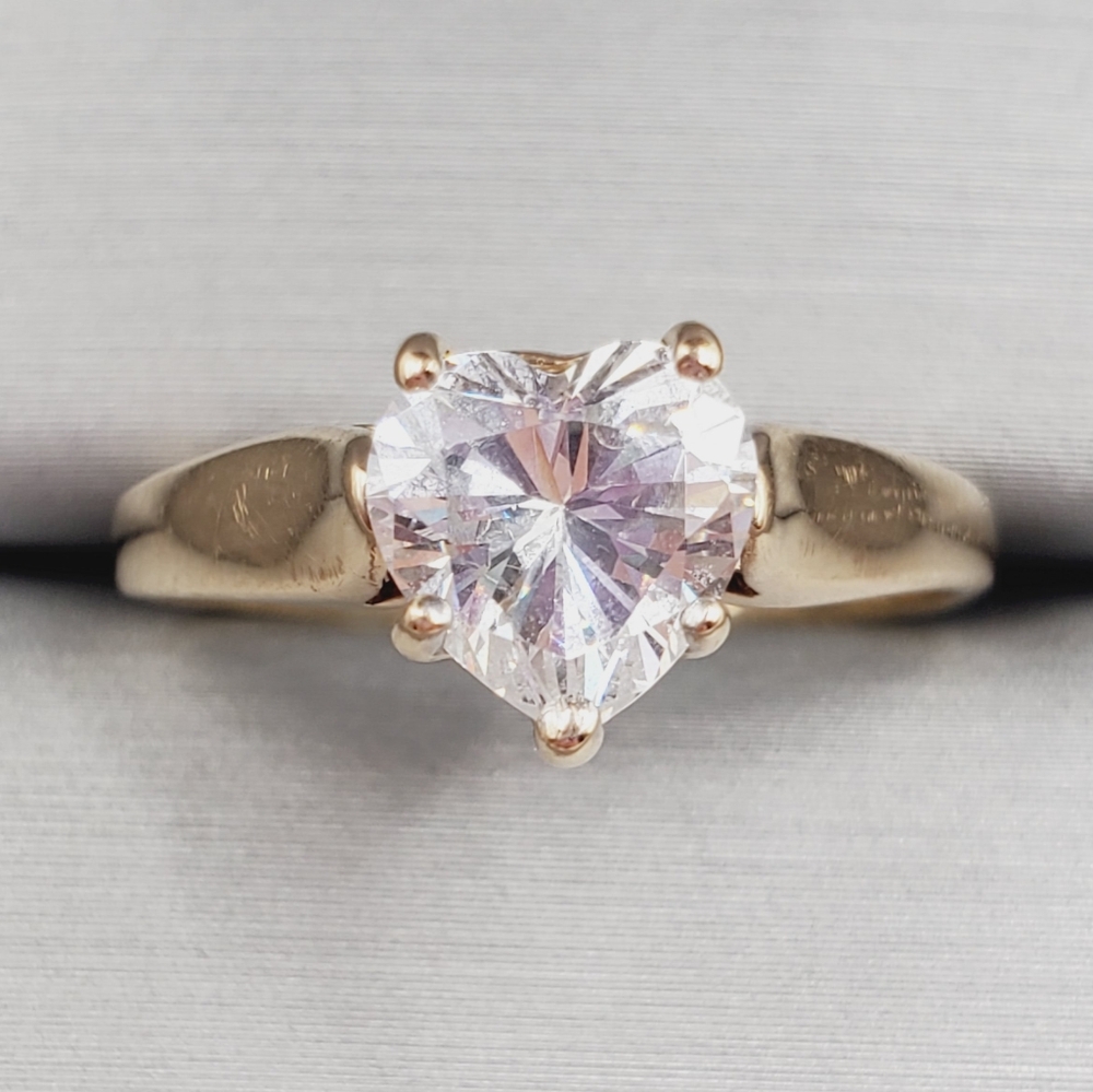 Yellow Gold Heart Ring